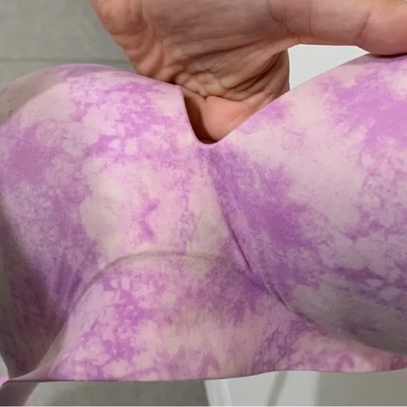 Incredible by VS padded no wire bra - Picture 10 of 11